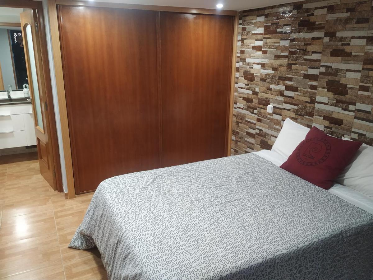 Apartamentos Deluxe Barajas 马德里 外观 照片